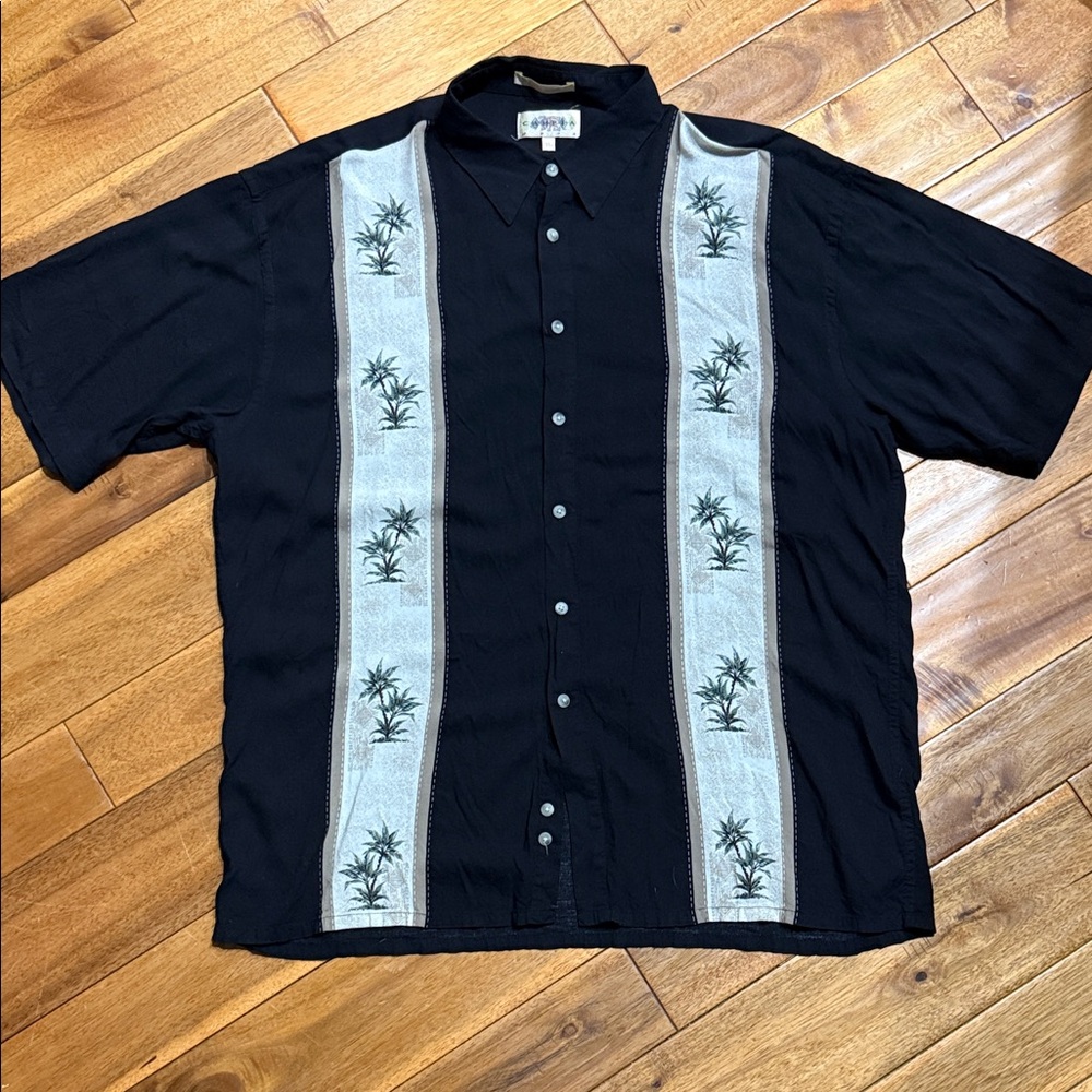 Cambia button down short sleeve with fantastic detailing.
